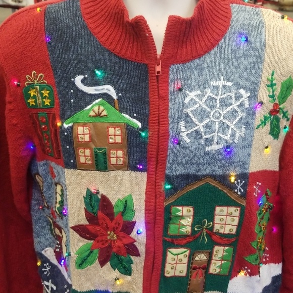 Vintage Christmas sweater with lights - Picture 2 of 3